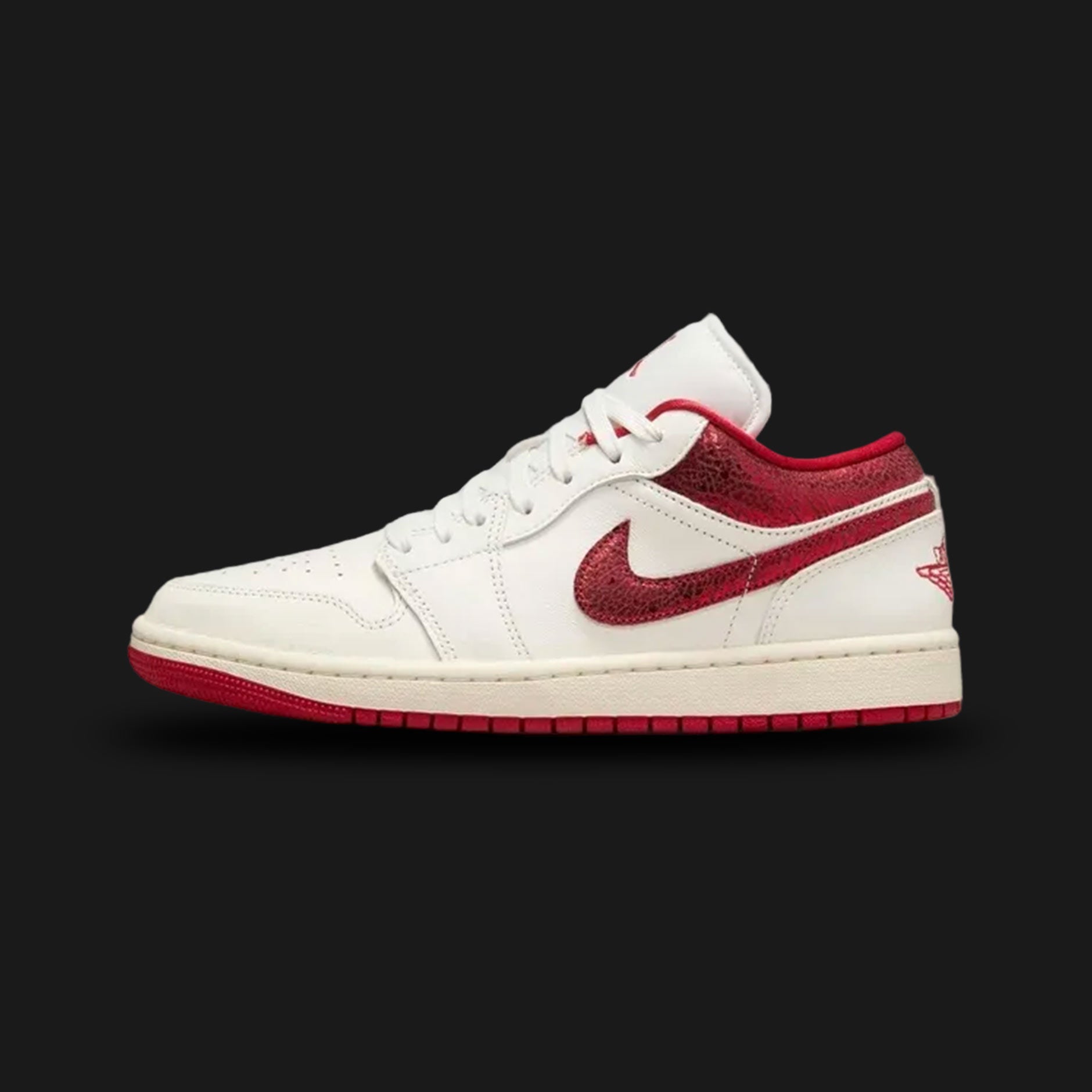 Air Jordan 1 Low SE in Sail, Team Red, and Varsity Red (Design Code: NKHJ9338-106). Featuring premium leather construction, an off-white Sail midsole for a vintage look, and encapsulated Air-Sole cushioning. Luxuntique offers 100% authentic Air Jordan sneakers at the lowest price in Sri Lanka.