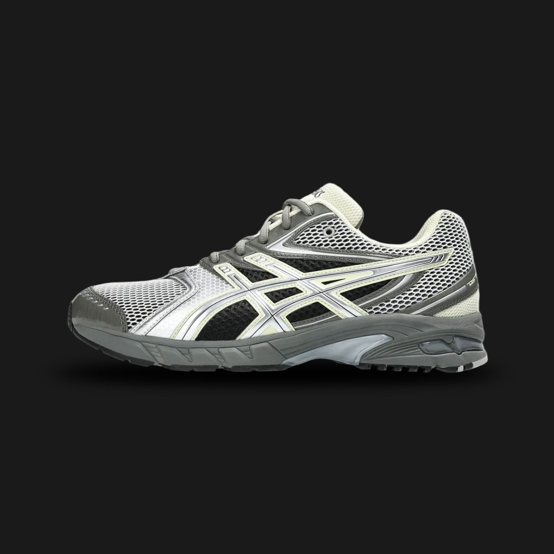 Gray and white Asics TRUFFLE GREY/PURE SILVER running shoe (Design code: 1203A607-020). Luxuntique offers 100% authentic ASICS running sneakers at the lowest prices in Sri Lanka.