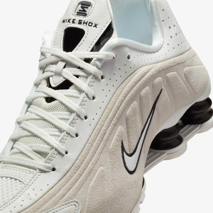Nike Shox R4