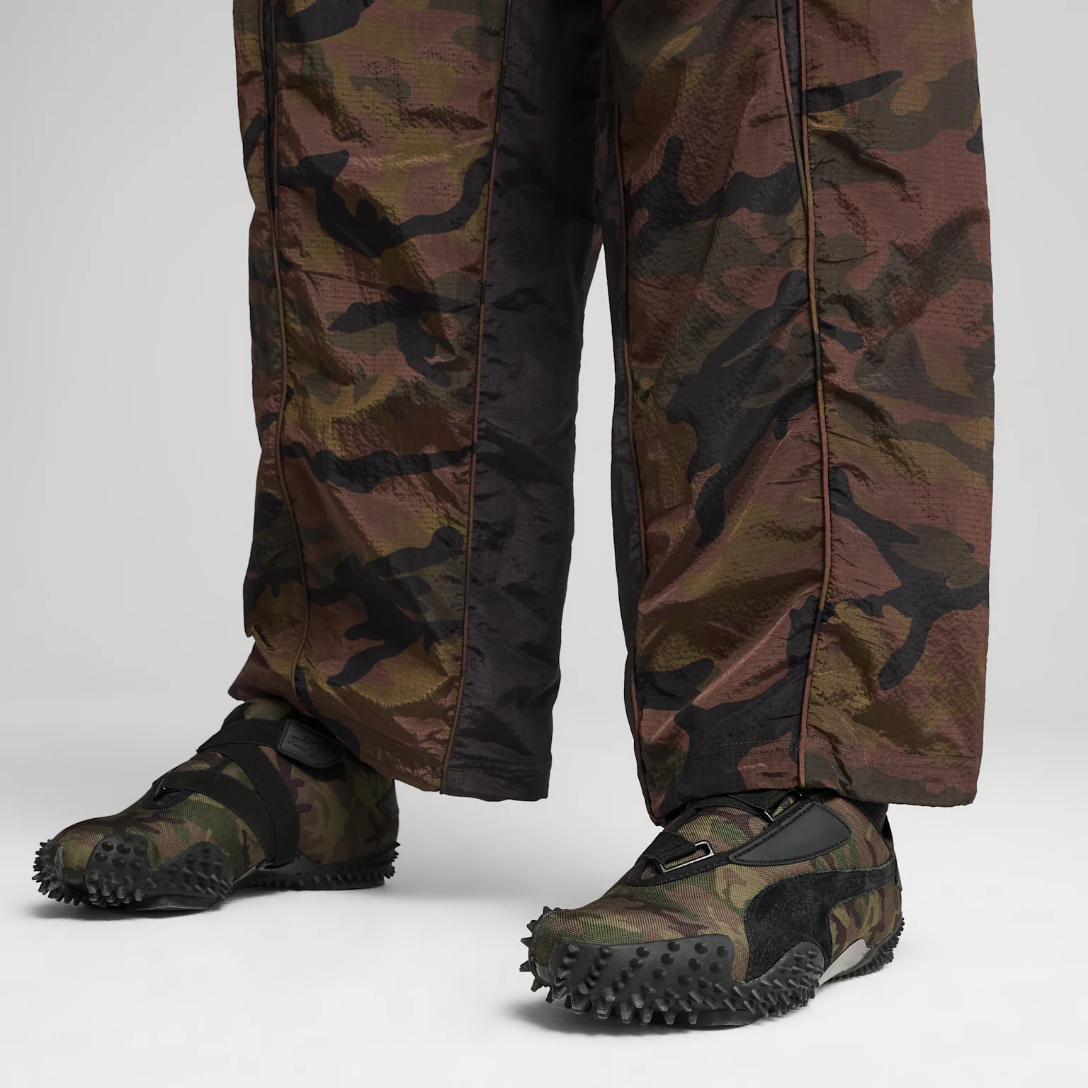 Puma Mostro Camo Sneakers
