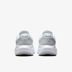 Nike Revolution 8