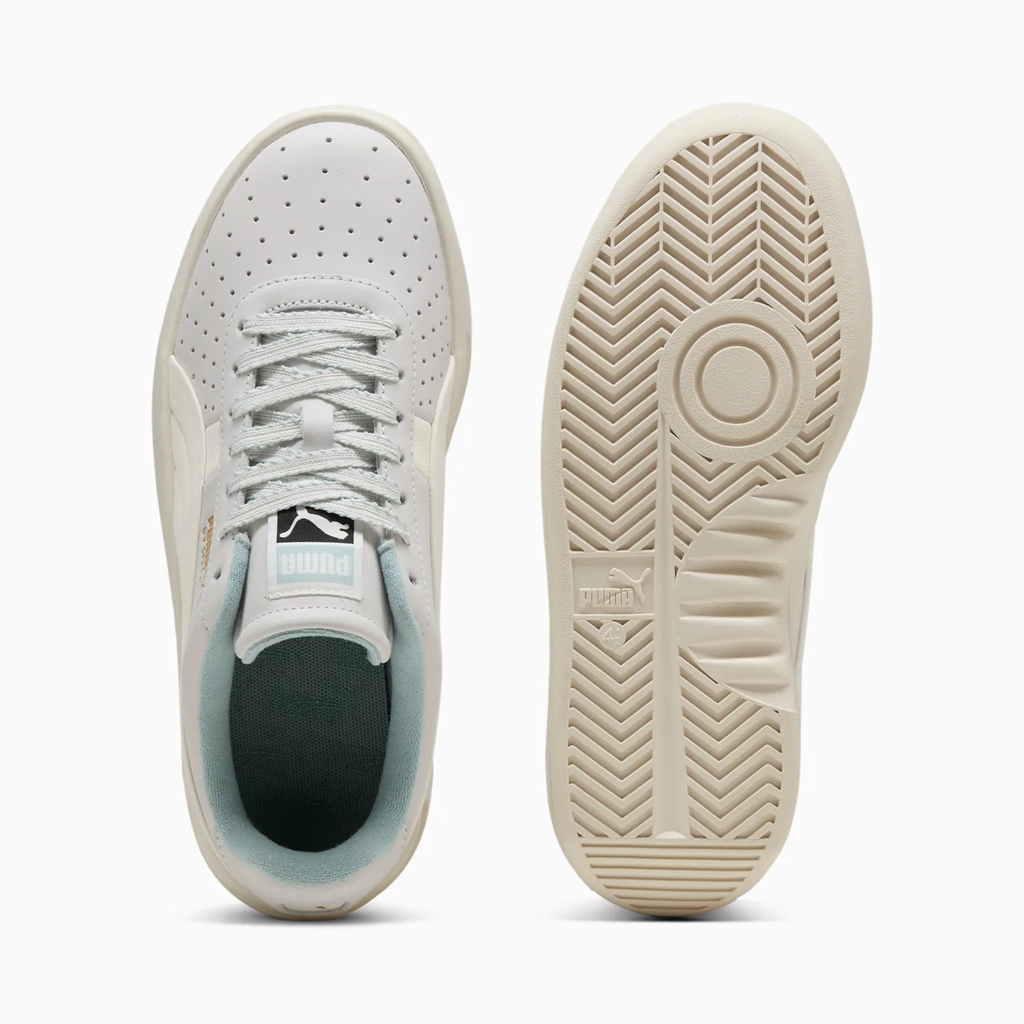Puma GV Special 401385_01 - Top-Down & Outsole Double Shot showing Perforated Leather Upper with Teal Insole & Warm White Herringbone Outsole with Puma Logo