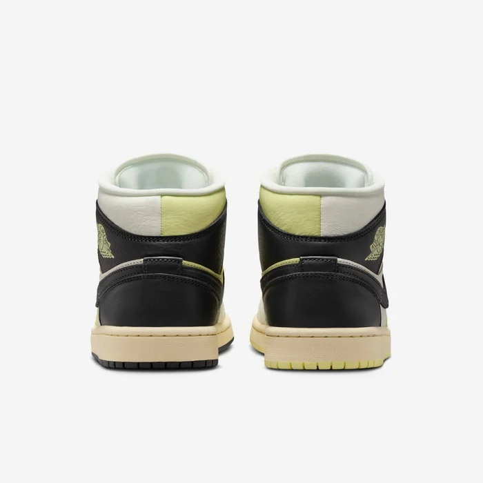 Air Jordan 1 Mid SE