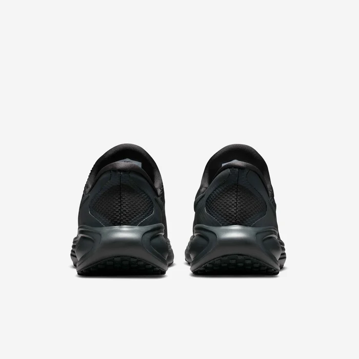 Nike Revolution 8 EasyOn