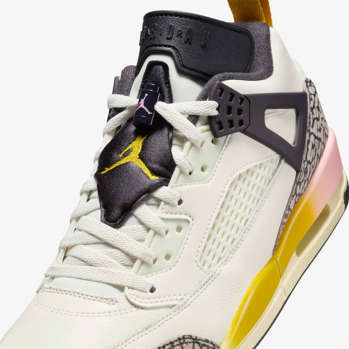 Jordan Spizike Low