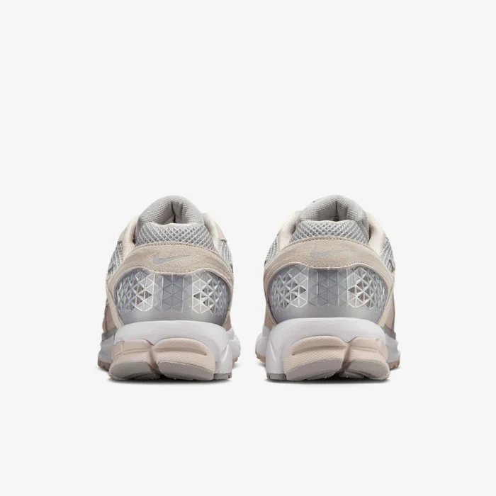 Nike Zoom Vomero 5