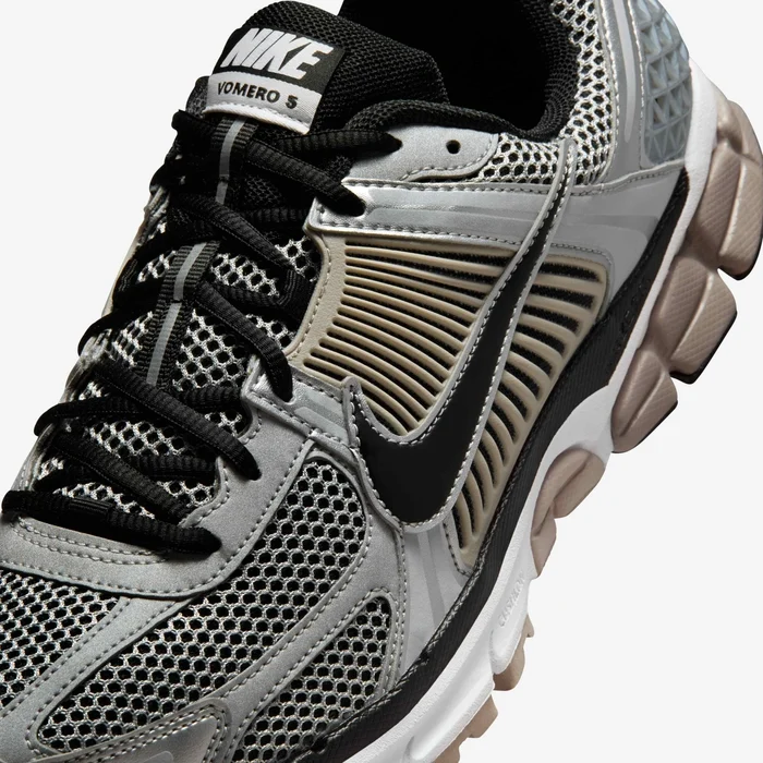Nike Zoom Vomero 5
