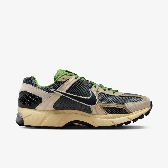 Nike Zoom Vomero 5