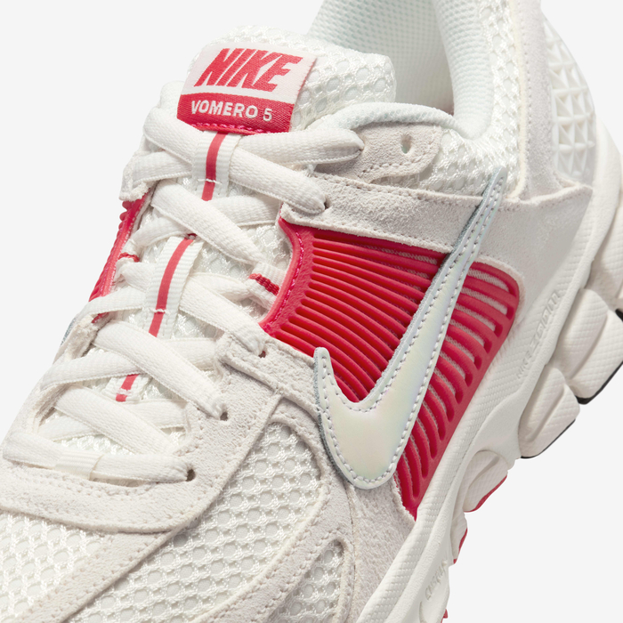 Nike Zoom Vomero 5