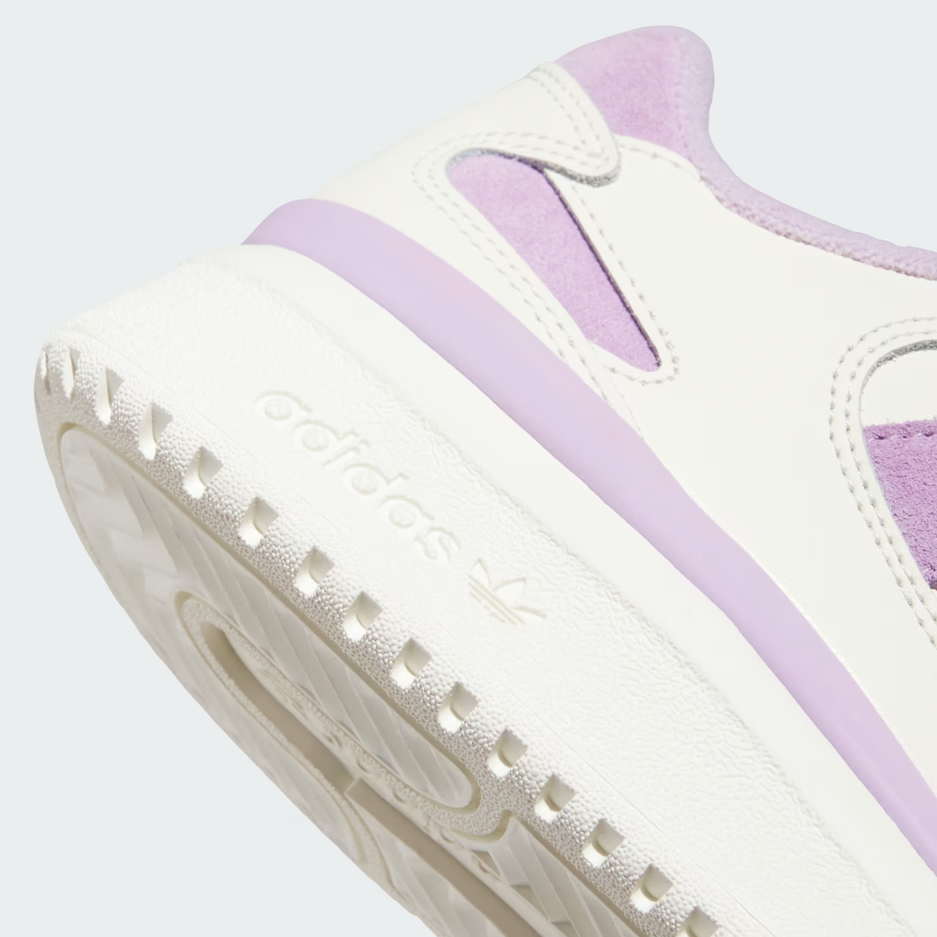 Adidas Forum 2000 Shoes