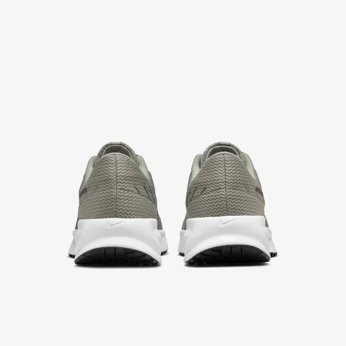 Nike Run Defy