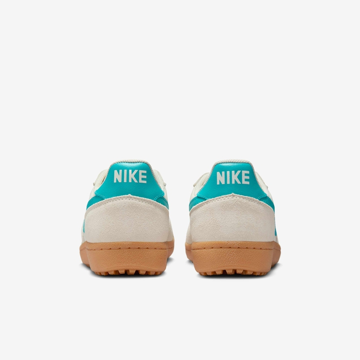 Nike Field General