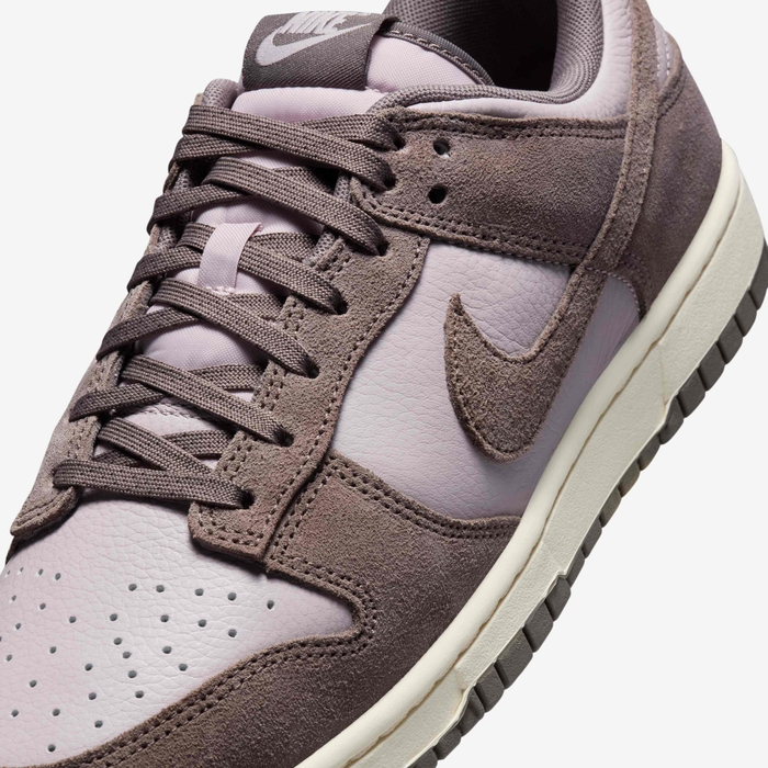 Nike Dunk Low Retro SE
