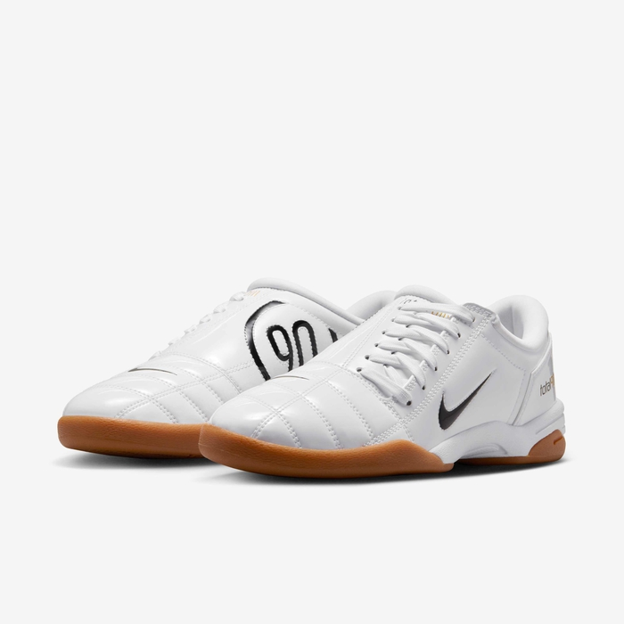 Nike Total 90