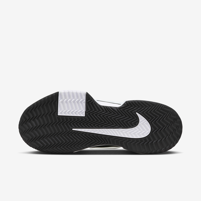 Nike GP Challenge Pro