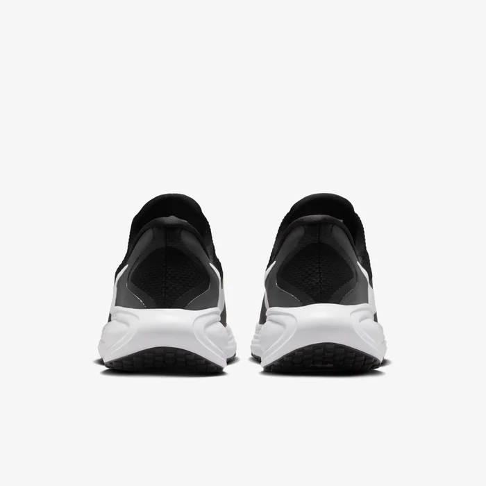 Nike Revolution 8 EasyOn