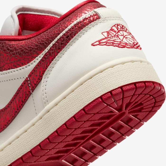 Air Jordan 1 Low SE