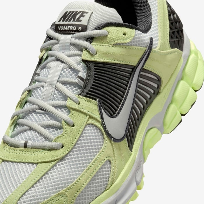 Nike Zoom Vomero 5