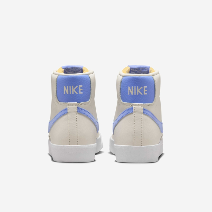 Nike Blazer Mid '77