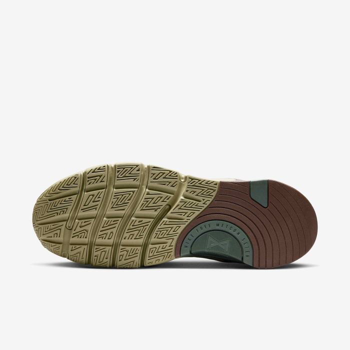 Nike Free Metcon 7 II7405-200 - Clean Lateral Profile on White Background in Light Khaki/Light Chocolate/Neutral Olive showing Mesh Upper with NikeFree Lateral Text, Tonal Lace System with Olive Eyelet, Light Chocolate Heel Counter, Neutral Olive Swoosh Pod & Gum Rubber Outsole