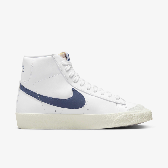 Nike Blazer Mid '77