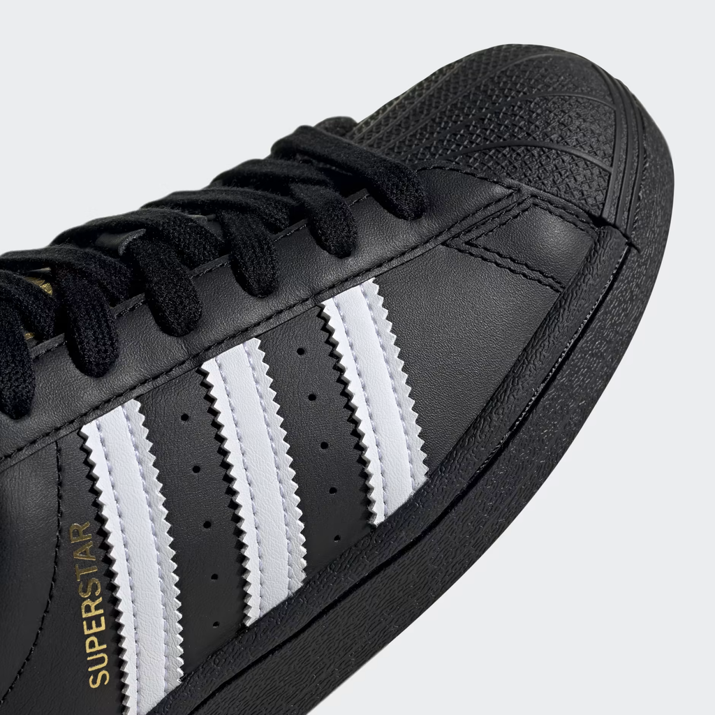 Adidas Superstar