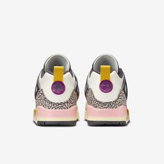 Jordan Spizike Low