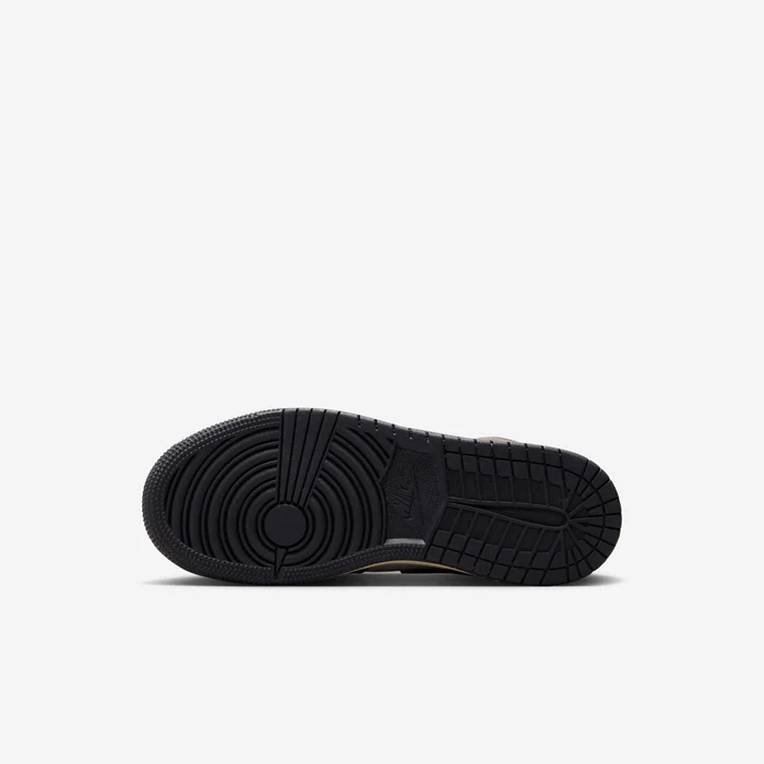 Air Jordan 1 Mid SE