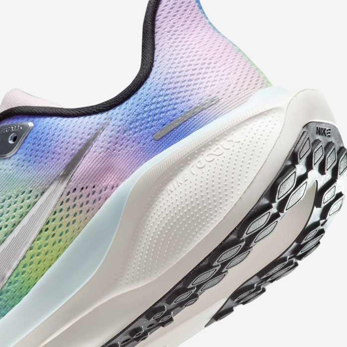 Nike Pegasus 41 SE HJ7816-400 - Additional Detail View