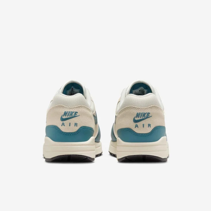 Nike Air Max 1 Essential