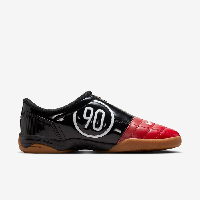 Nike Total 90