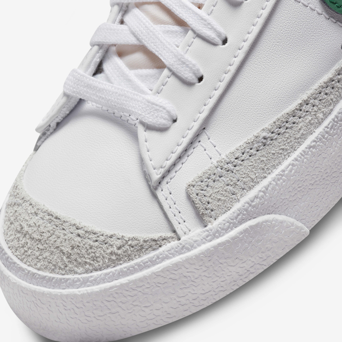 Nike Blazer Mid 77