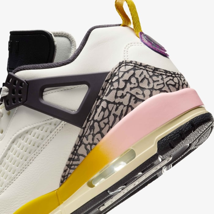 Jordan Spizike Low