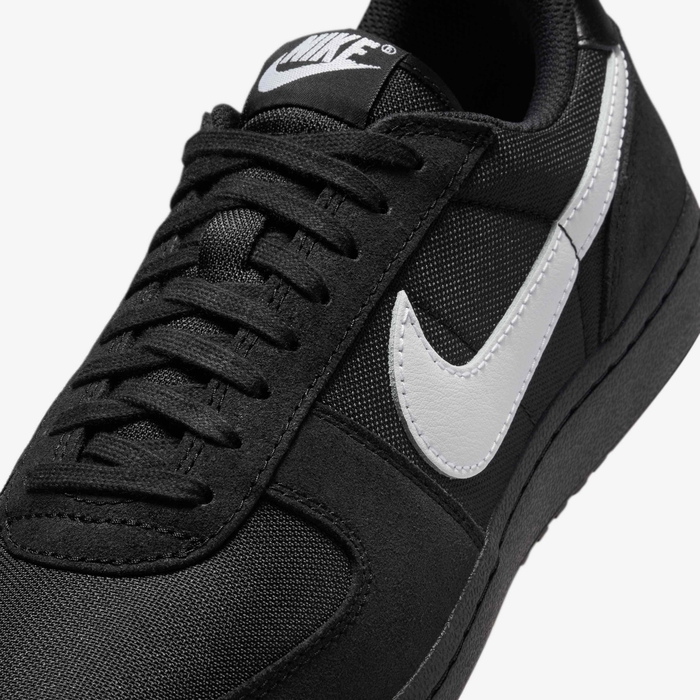 Nike Field General