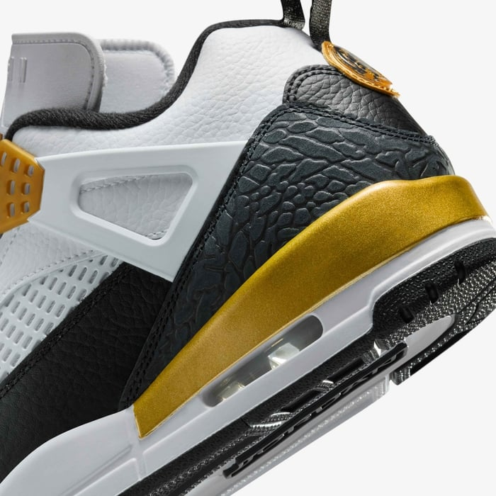 Jordan Spizike Low