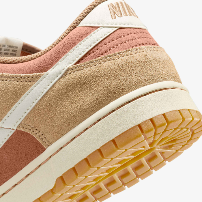 Nike Dunk Low Retro SE