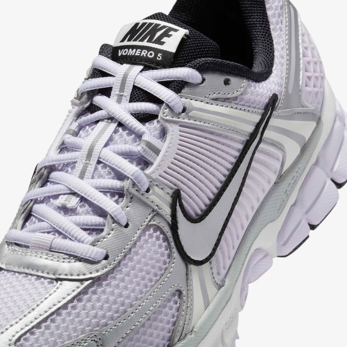 Nike Zoom Vomero 5