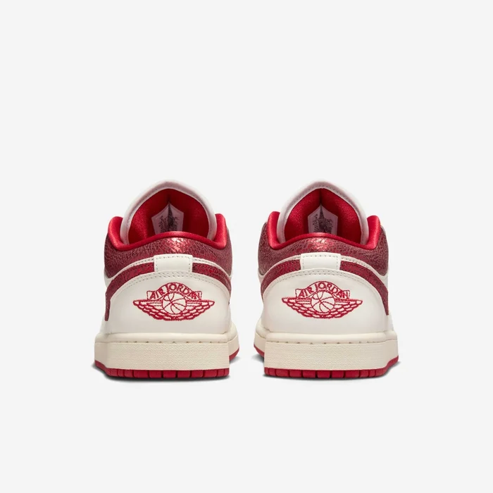 Air Jordan 1 Low SE