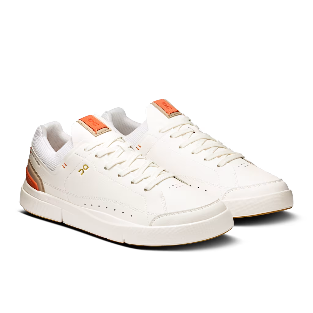 On The Roger Centre Court 3MD11270256 - Front 3/4 Pair Shot showing Gold On Logo, Flame Pull Tab, Flame Heel Stripe & White Midsole