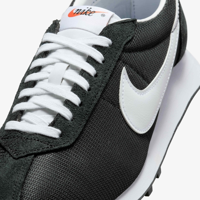Nike LD-1000