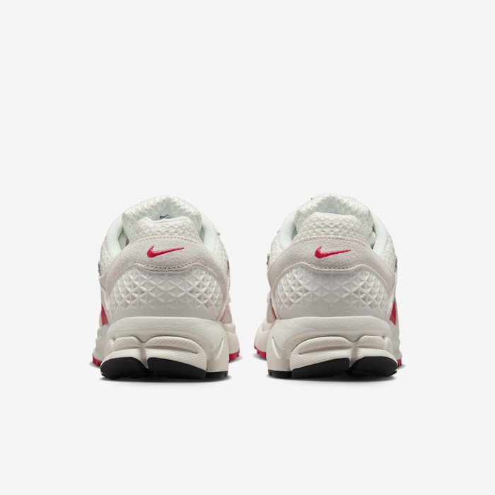 Nike Zoom Vomero 5