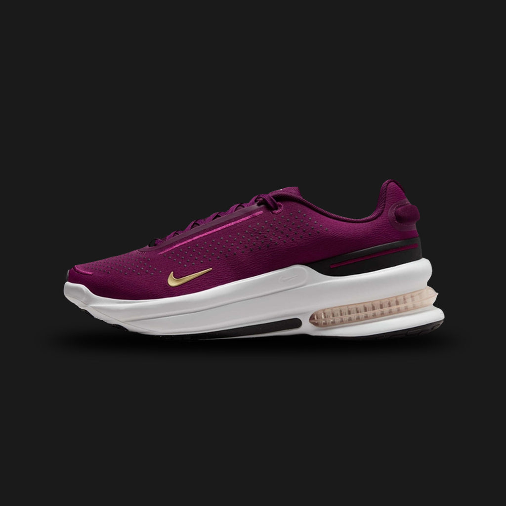 Nike Air Zoom Upturn SC shoes in Bordeaux, Black, Off-White, and Metallic Gold (IB2764-603). Features a mid-top leather profile, sculpted foam wings, responsive Air Zoom cushioning, and a durable rubber outsole. Luxuntique guarantees 100% authentic footwear in Sri Lanka.
