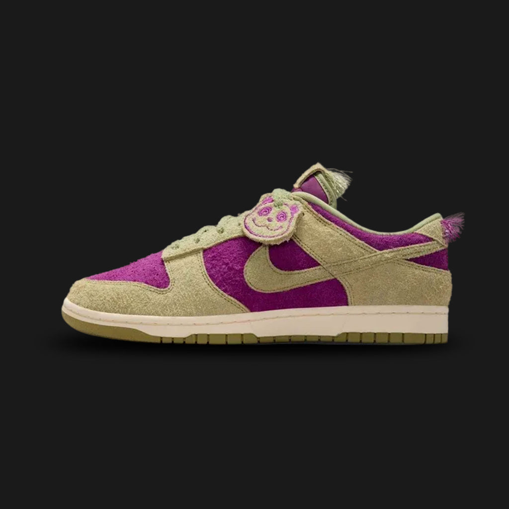 Nike Dunk Low Retro SE with purple and green design (Design code: NKIB2990-500). Luxuntique offers 100% authentic Nike Dunk SE sneakers at the lowest prices in Sri Lanka.