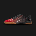 Nike Total 90 lifestyle and street shoes in Black, University Red, and White (Design Code: IH2230-001). Featuring a durable black synthetic leather upper defined by its iconic asymmetrical off-center lacing system and signature textured striking zones. Accented with bold University Red details and a crisp White Swoosh, all built on a classic Gum Medium Brown rubber outsole for exceptional street-ready traction. Luxuntique offers 100% authentic Nike retro footwear at the lowest price in Sri Lanka.
